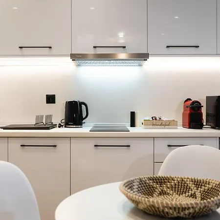 Centro Urban Suites B4 * Καλαμπάκα
